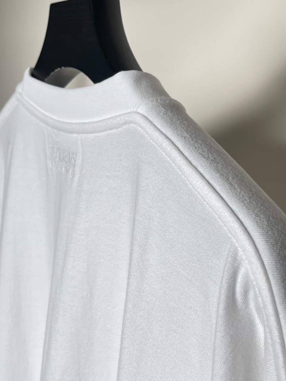 טישרט VETEMENTS