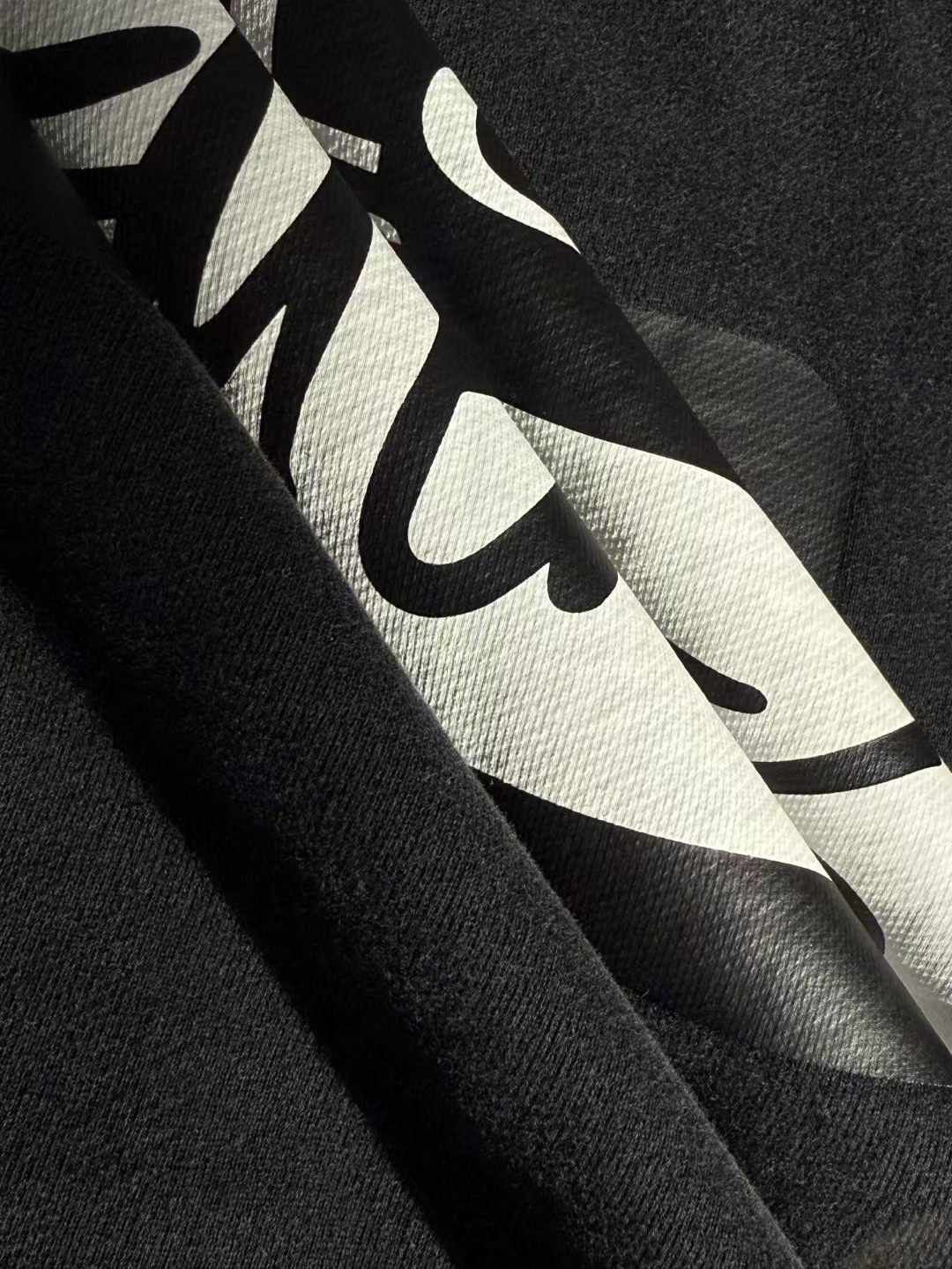 סווטשירט Vetements