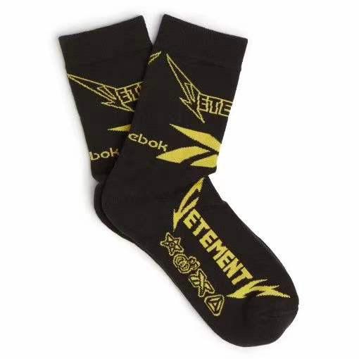 גרביים Vetements