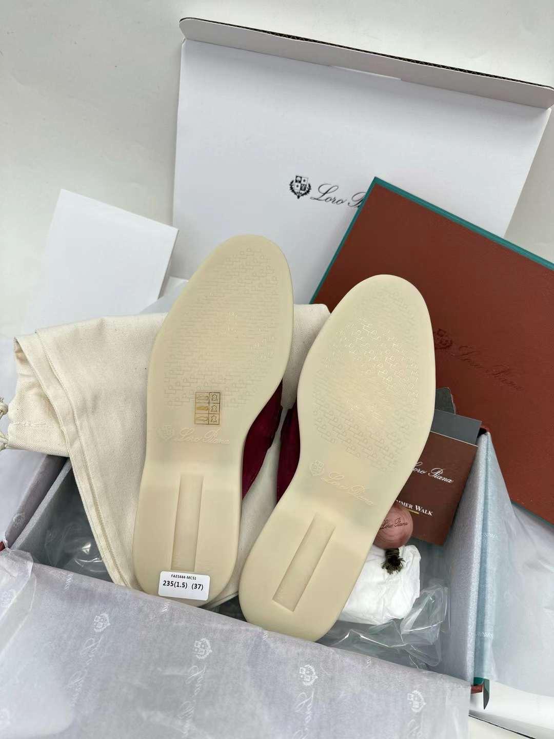 נעלי לורו פיאנה