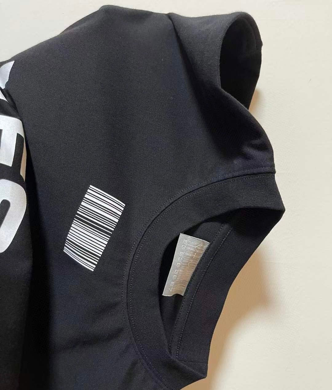טישרט VETEMENTS