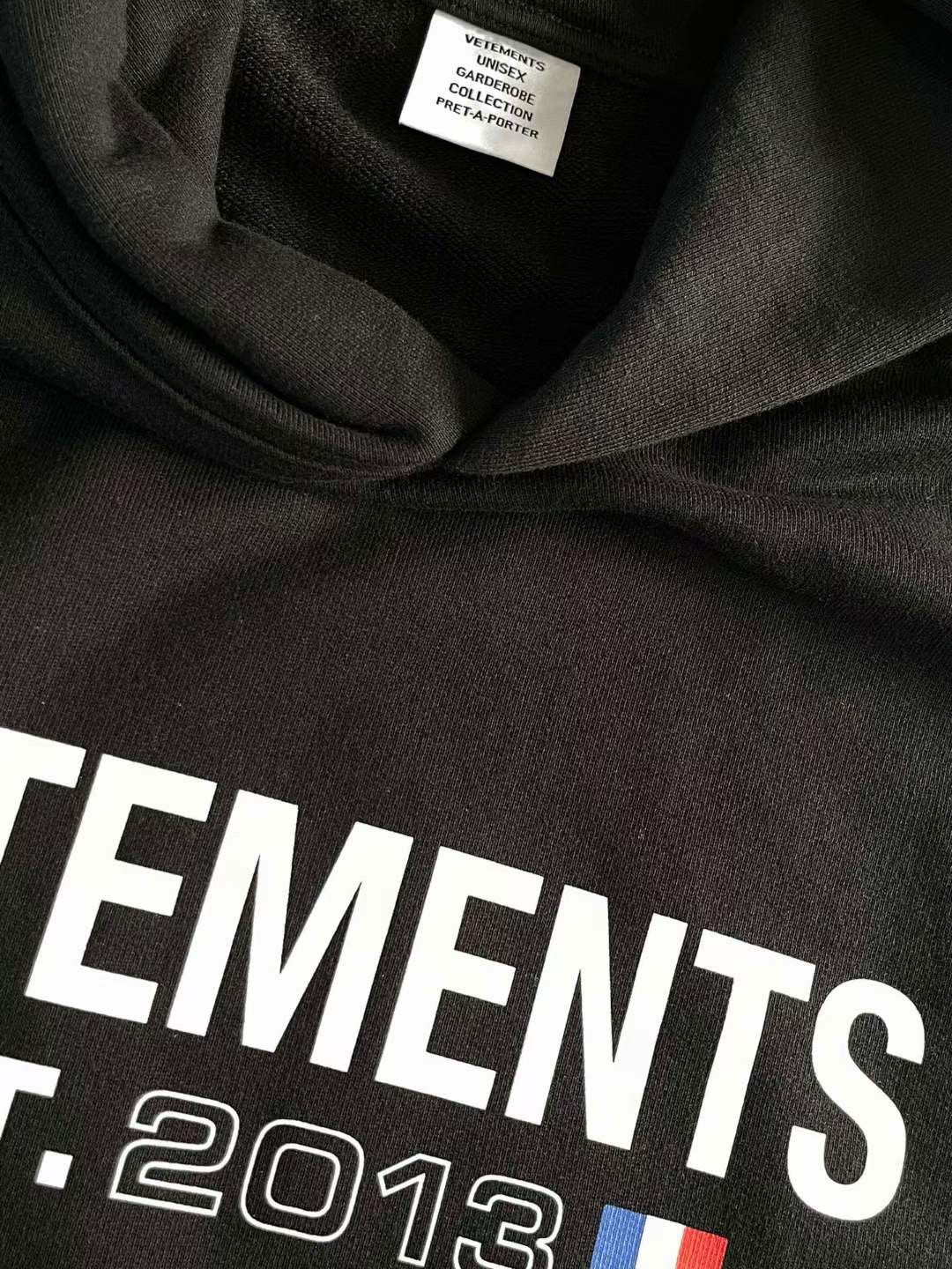 סווטשירט Vetements