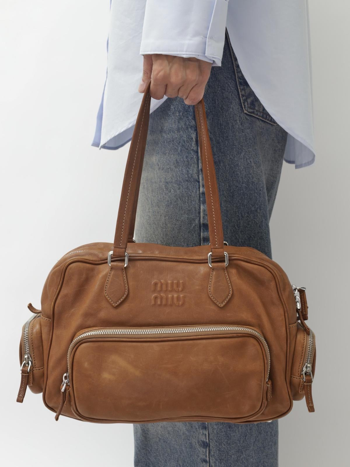 תיק מיו מיו