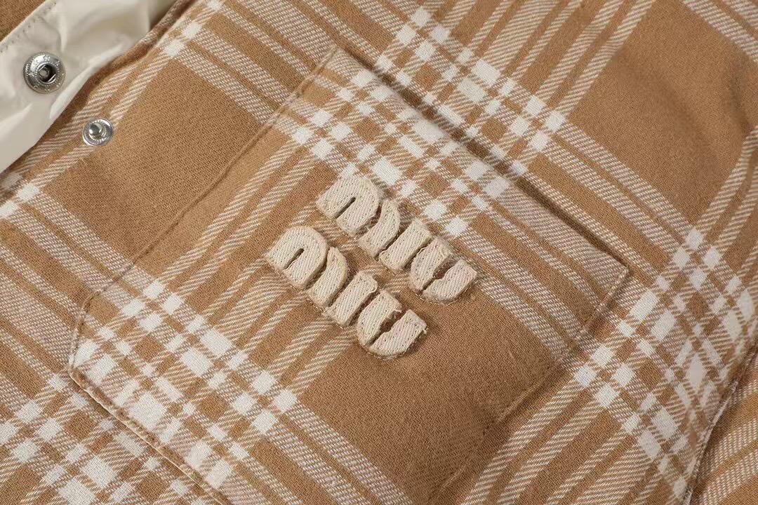 מעיל מיו מיו