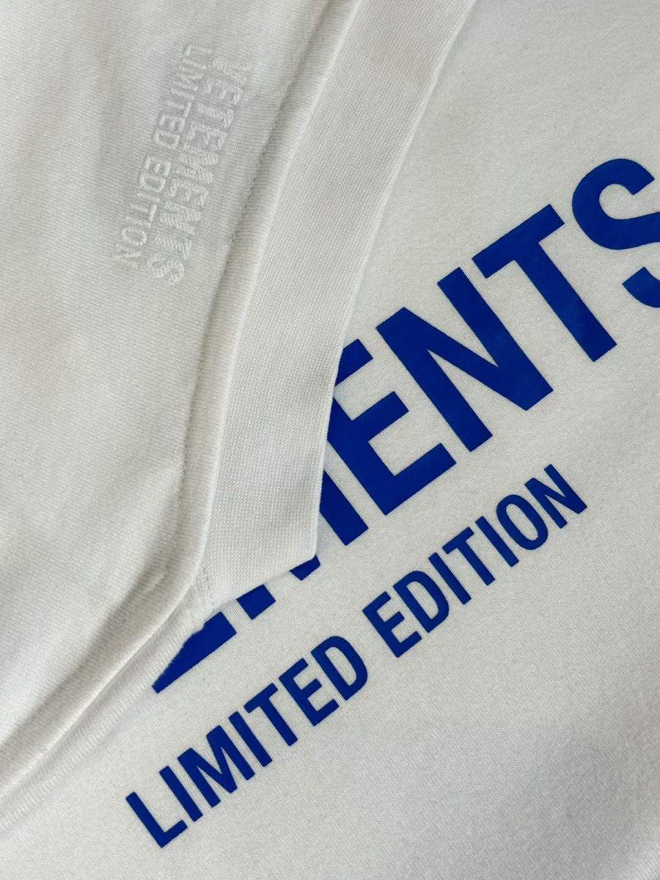 טישרט VETEMENTS