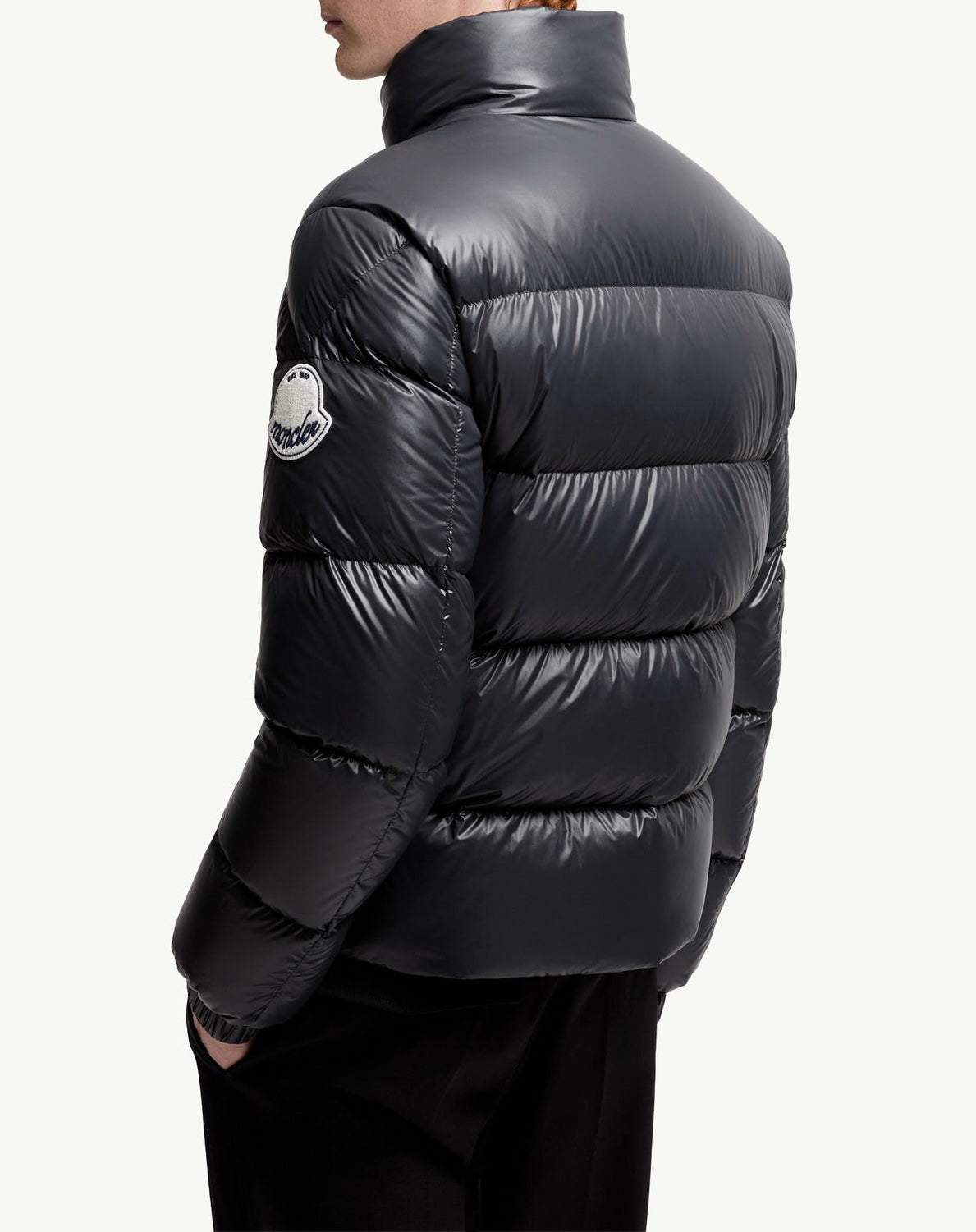 מעיל מונקלר