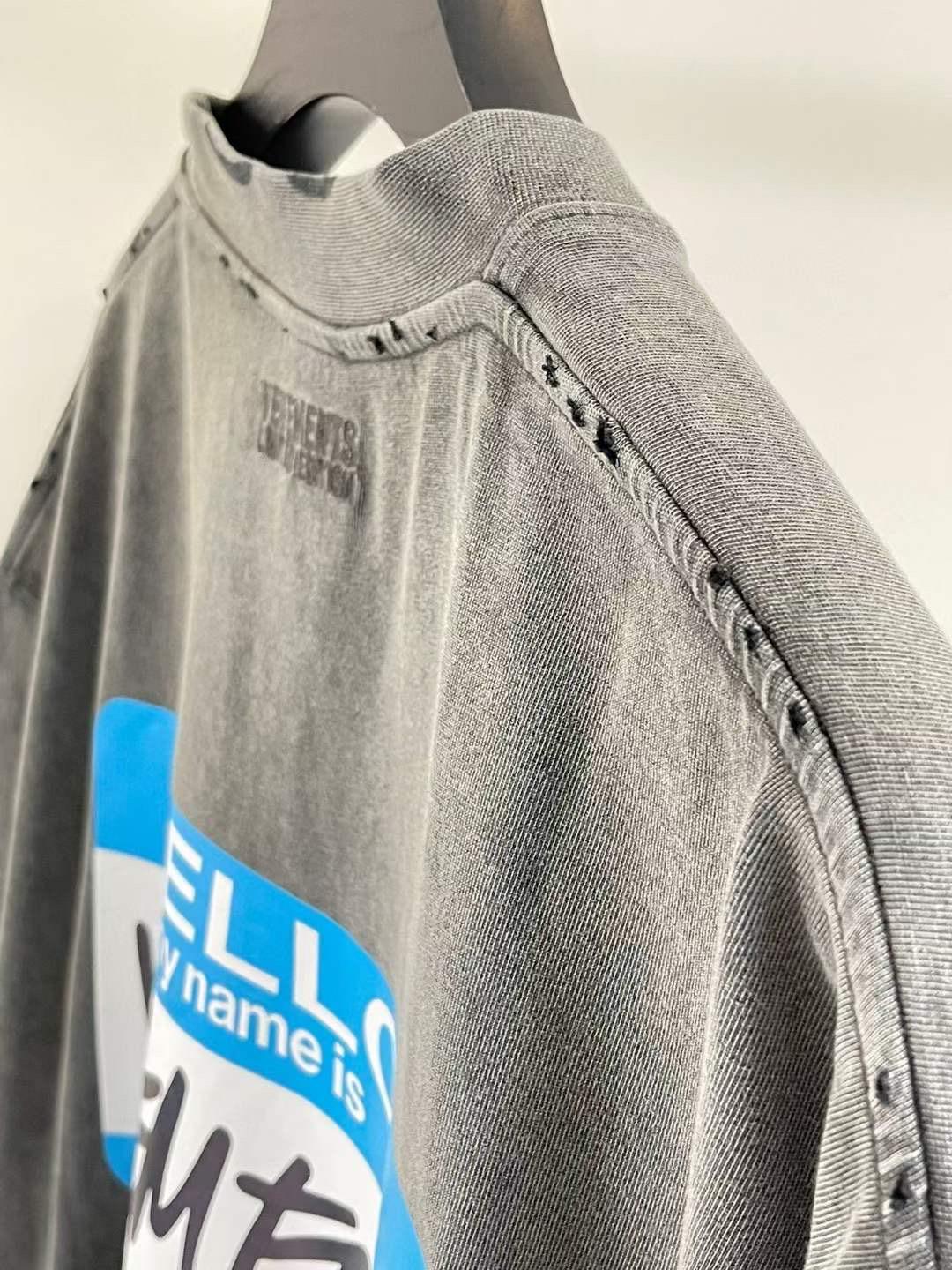 טישרט Vetements