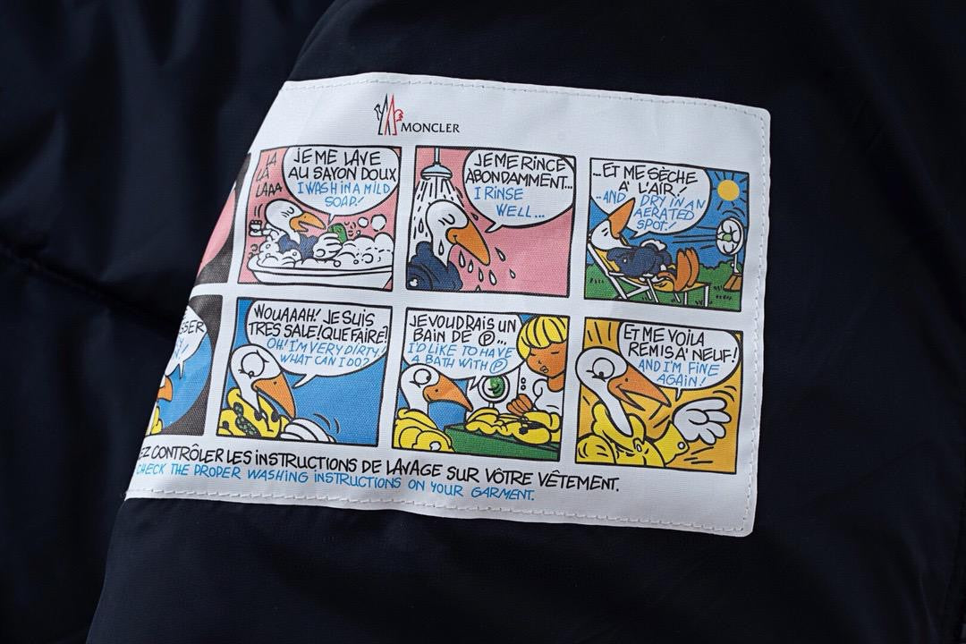 מעיל מונקלר