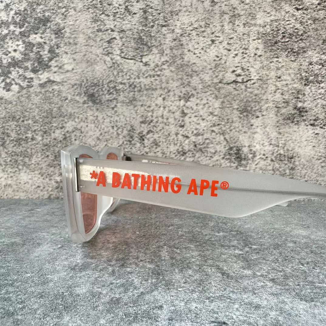 משקפי Bape