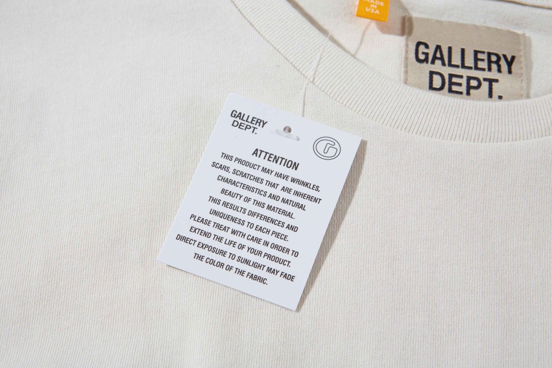 טישרט Gallery Dept