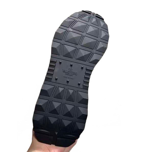 נעלי VLTN