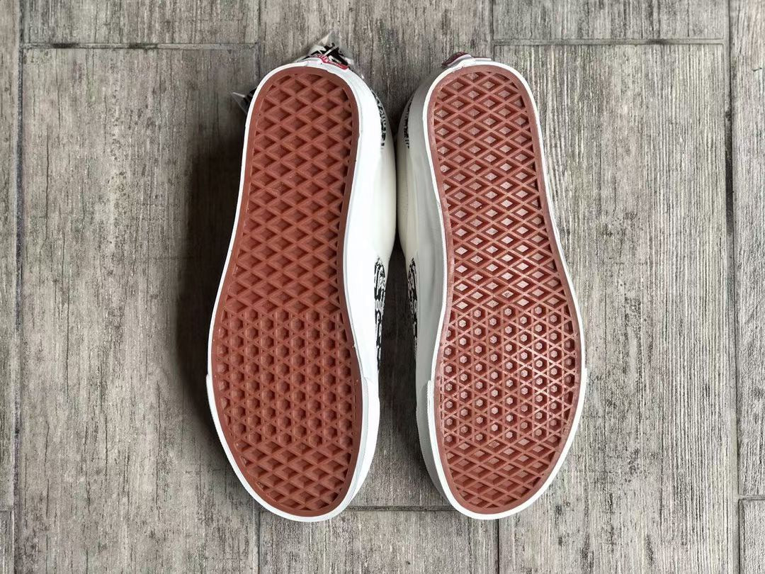 סניקרס VANS X FOG