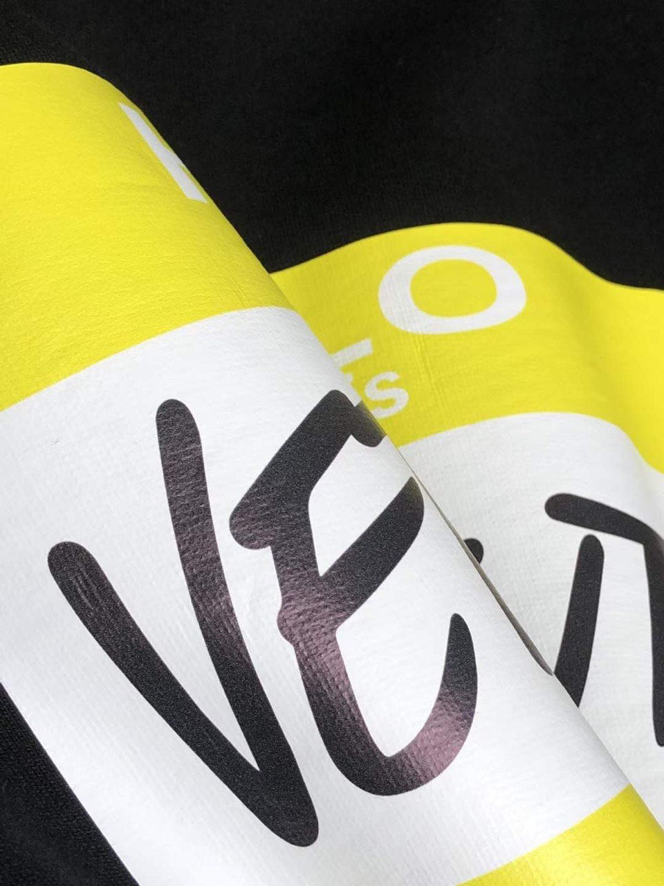 ג׳קט VETEMENTS