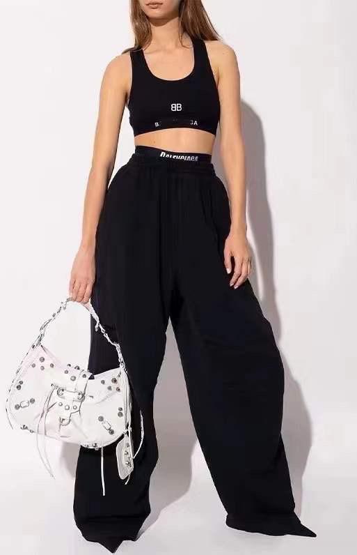 מכנסיים בלנסיאגה