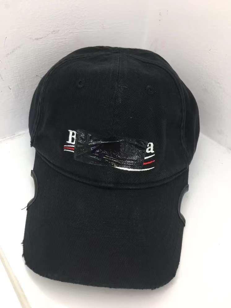 כובע בלנסיאגה