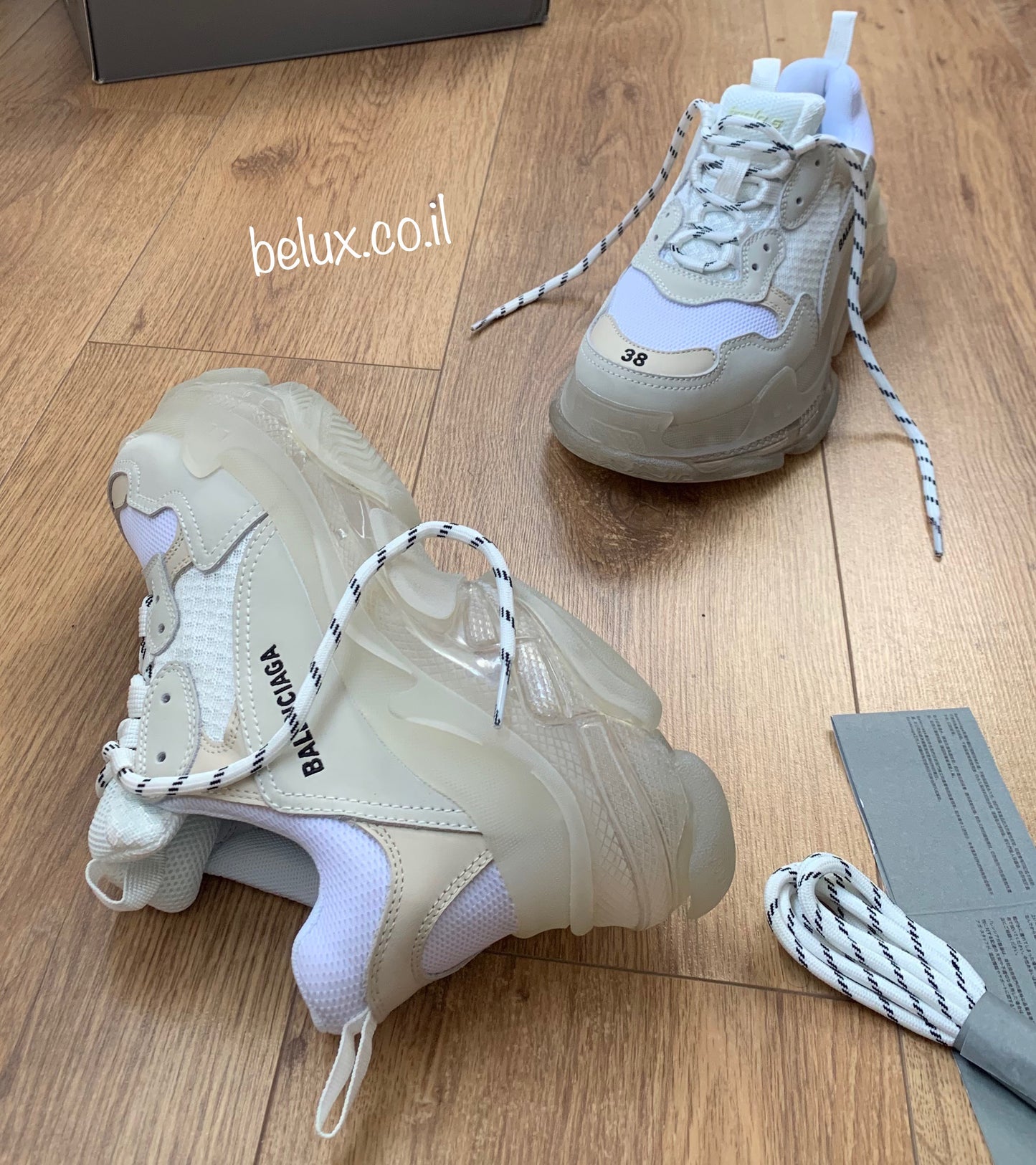 נעלי בלנסיאגה