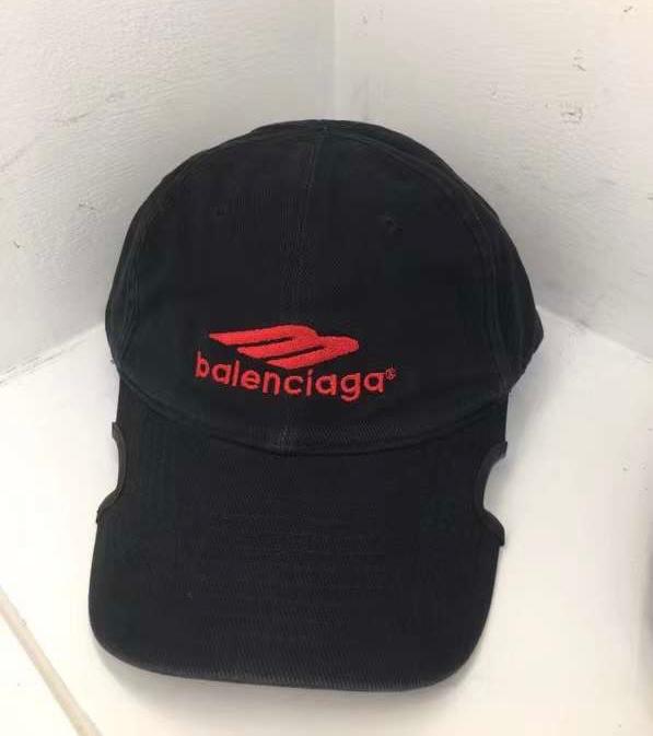 כובע בלנסיאגה