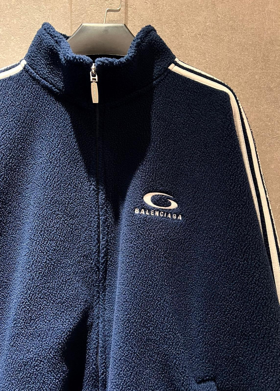 ג׳קט בלנסיאגה