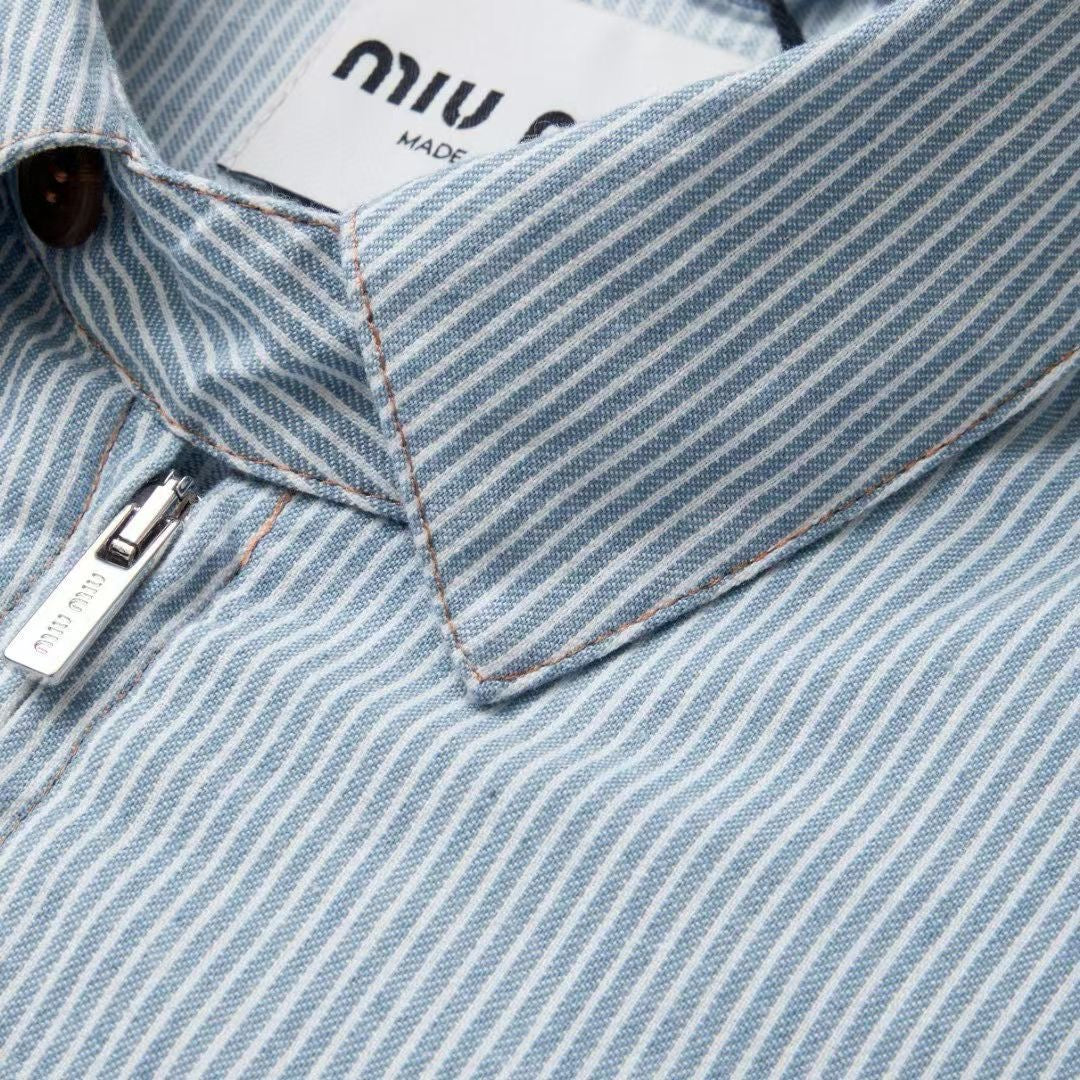 ג׳קט מיו מיו