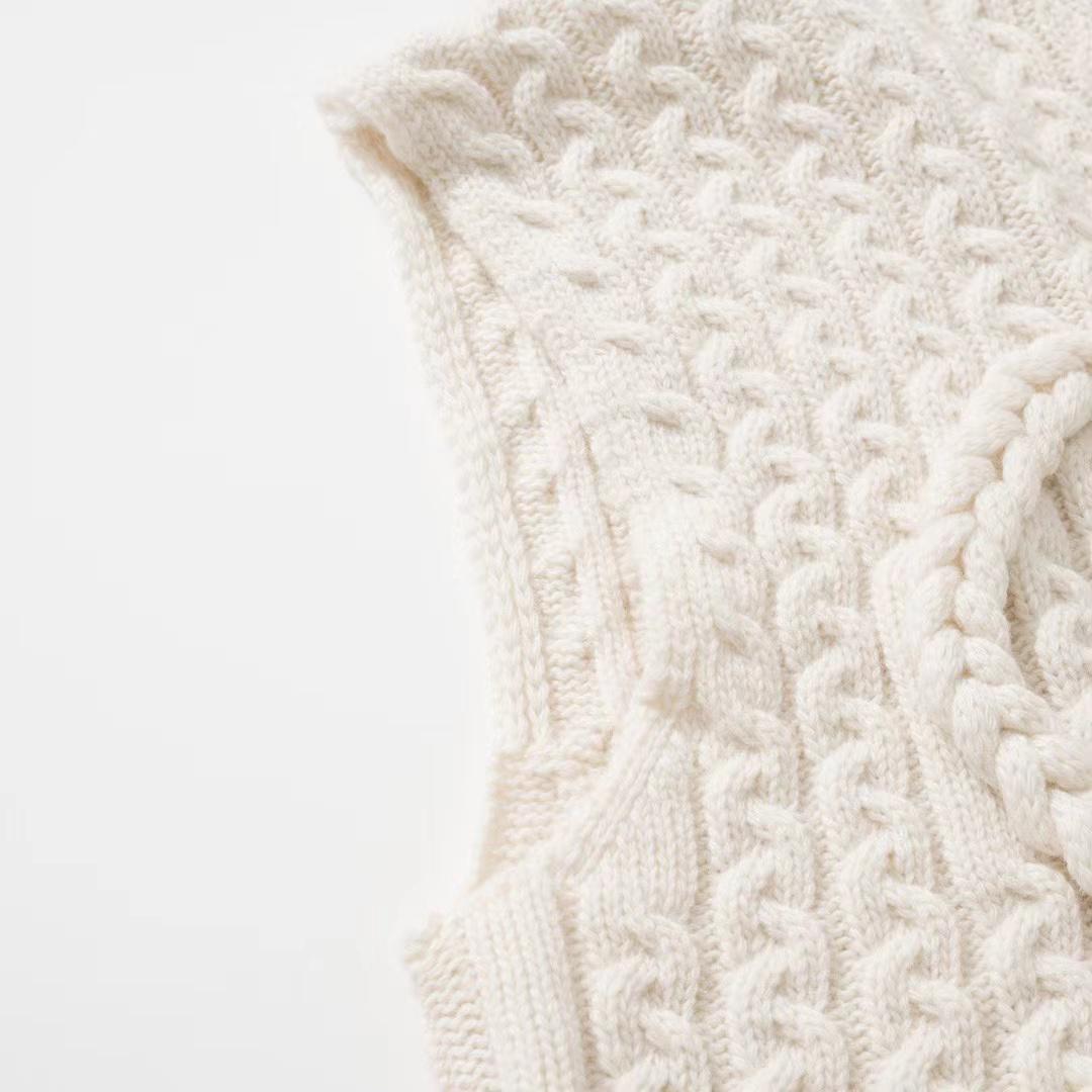 וסט סרוג Loewe