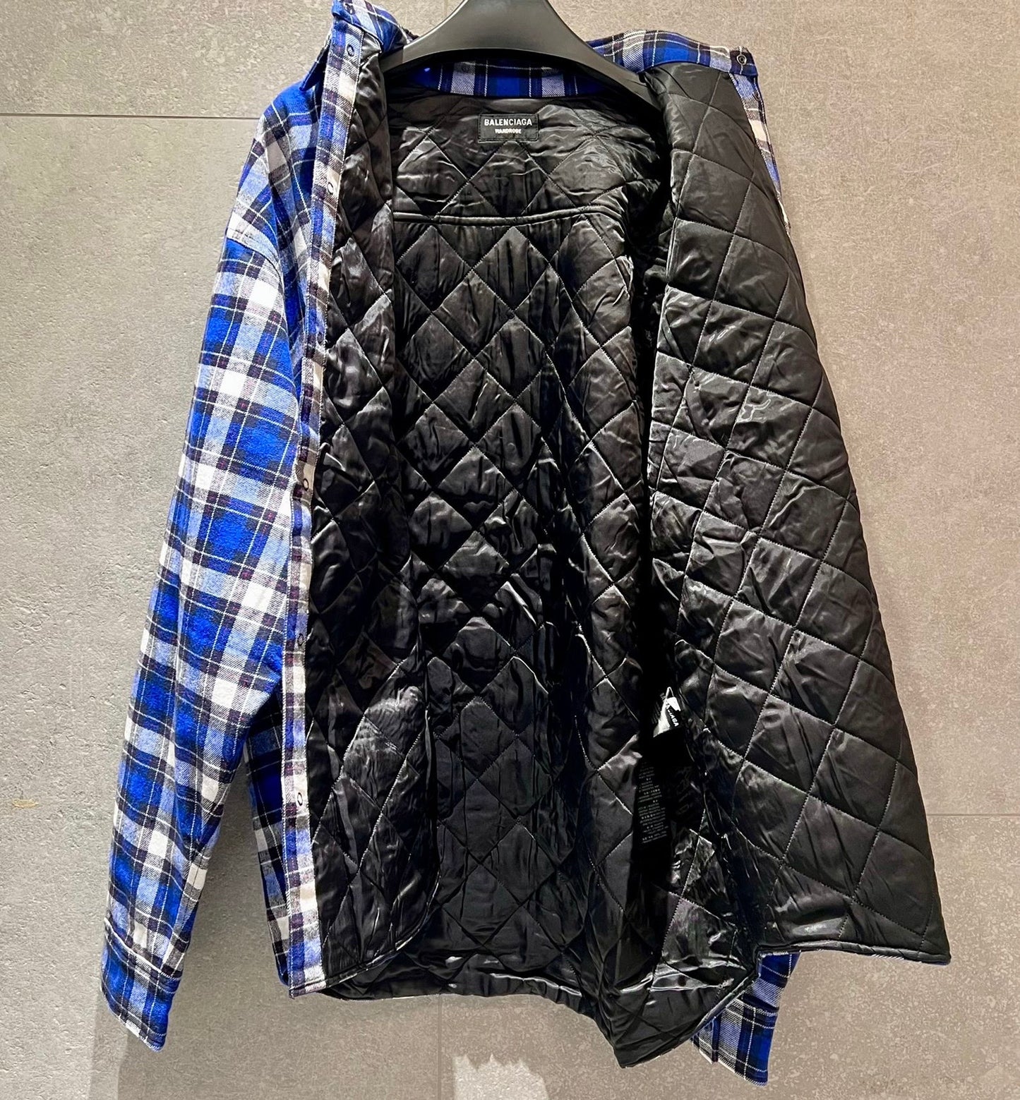 ג׳קט בלנסיאגה