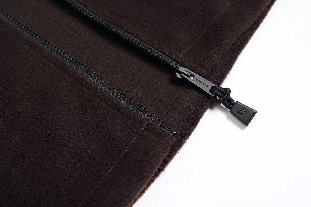 ג׳קט מיו מיו