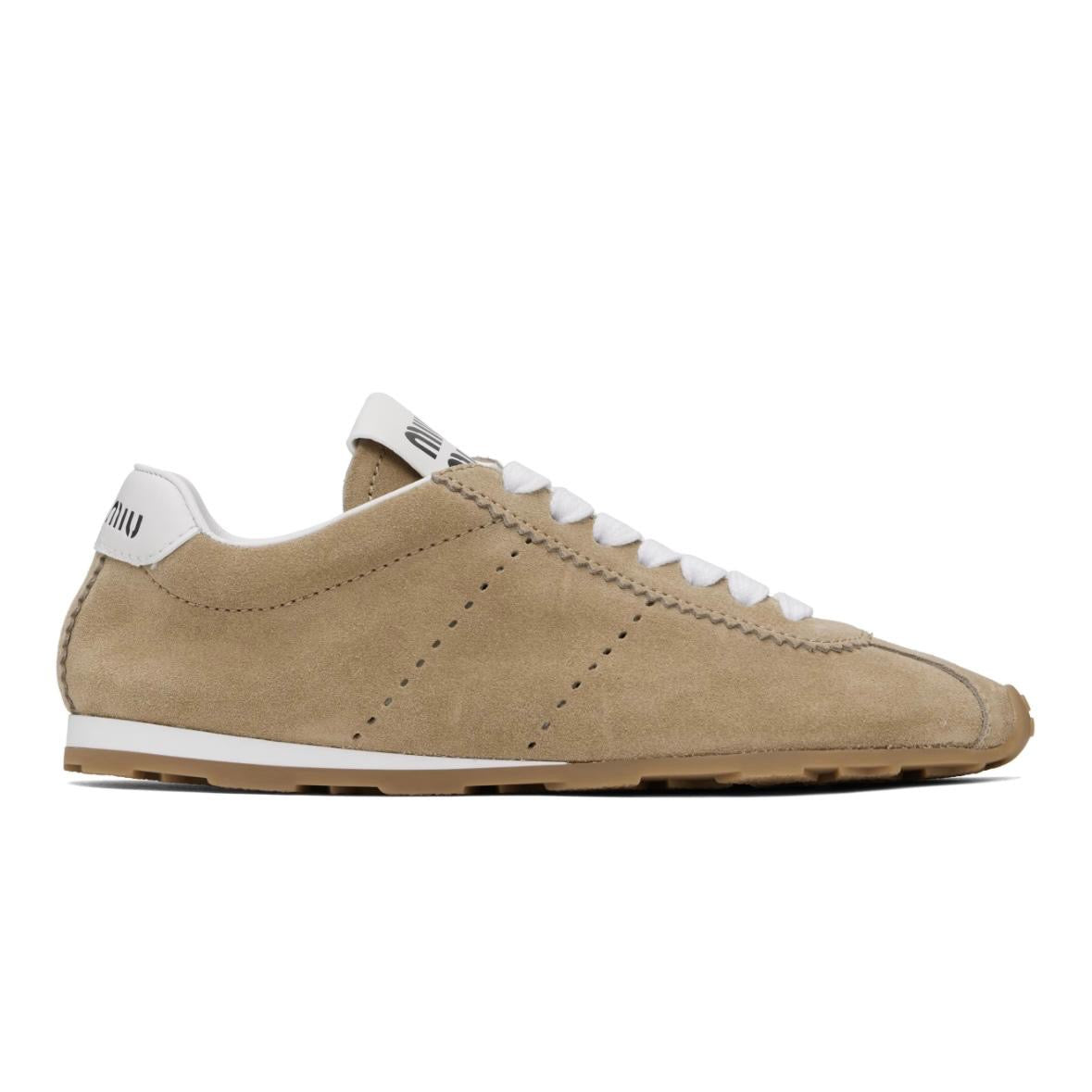 סניקרס מיו מיו