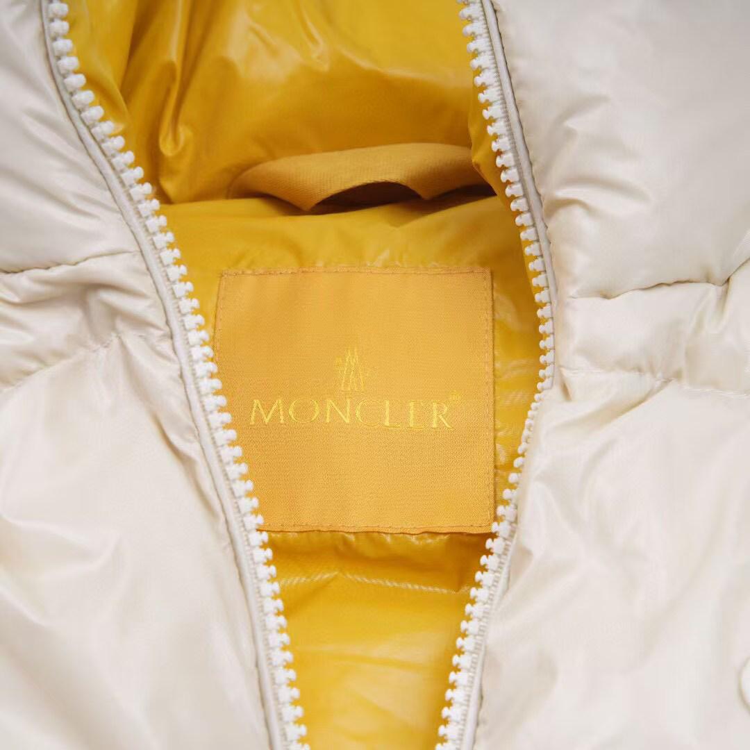 ווסט מונקלר