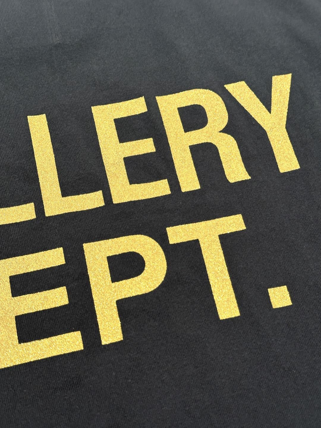 טישרט Gallery Dept