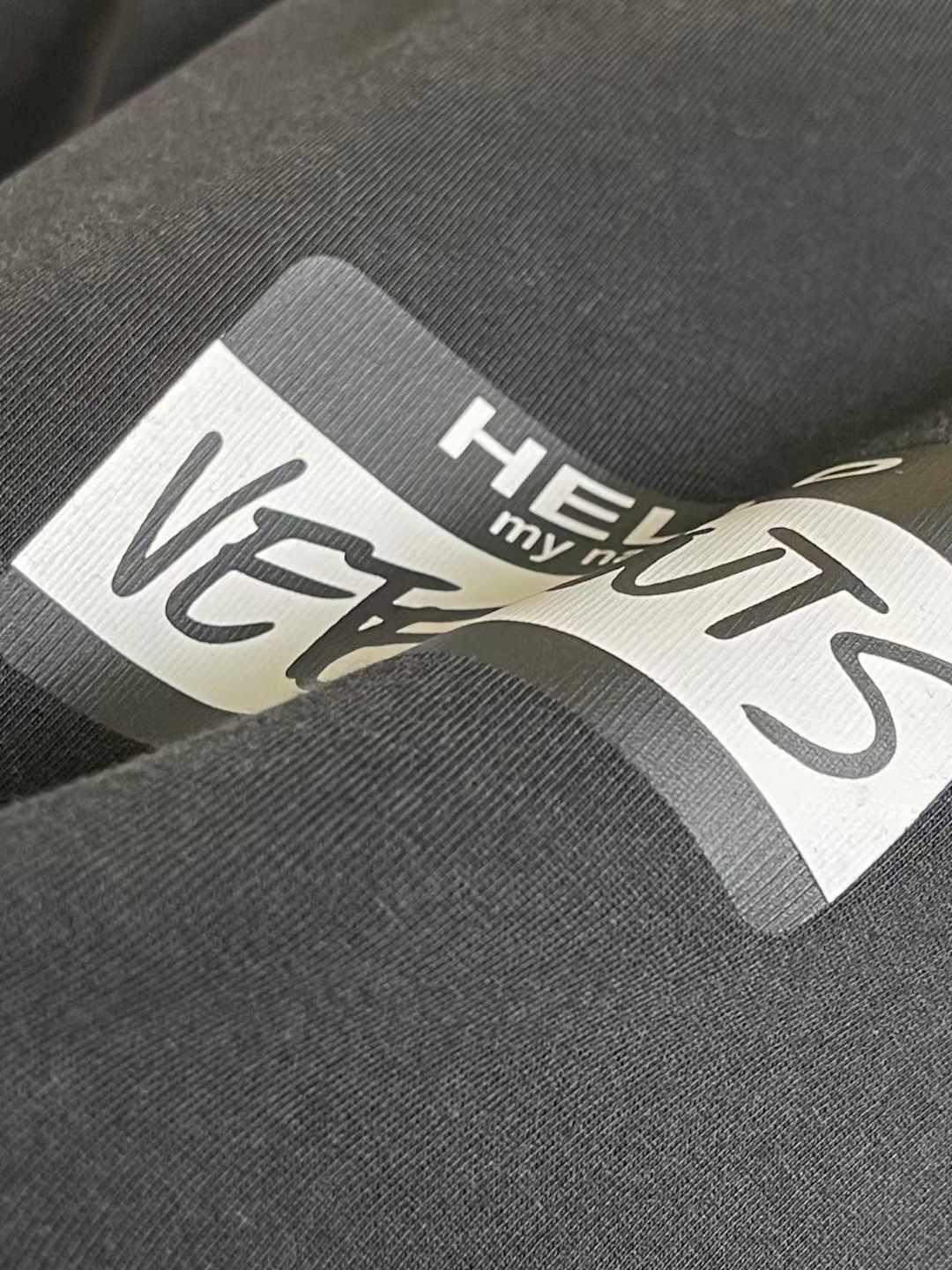 טישרט Vetements
