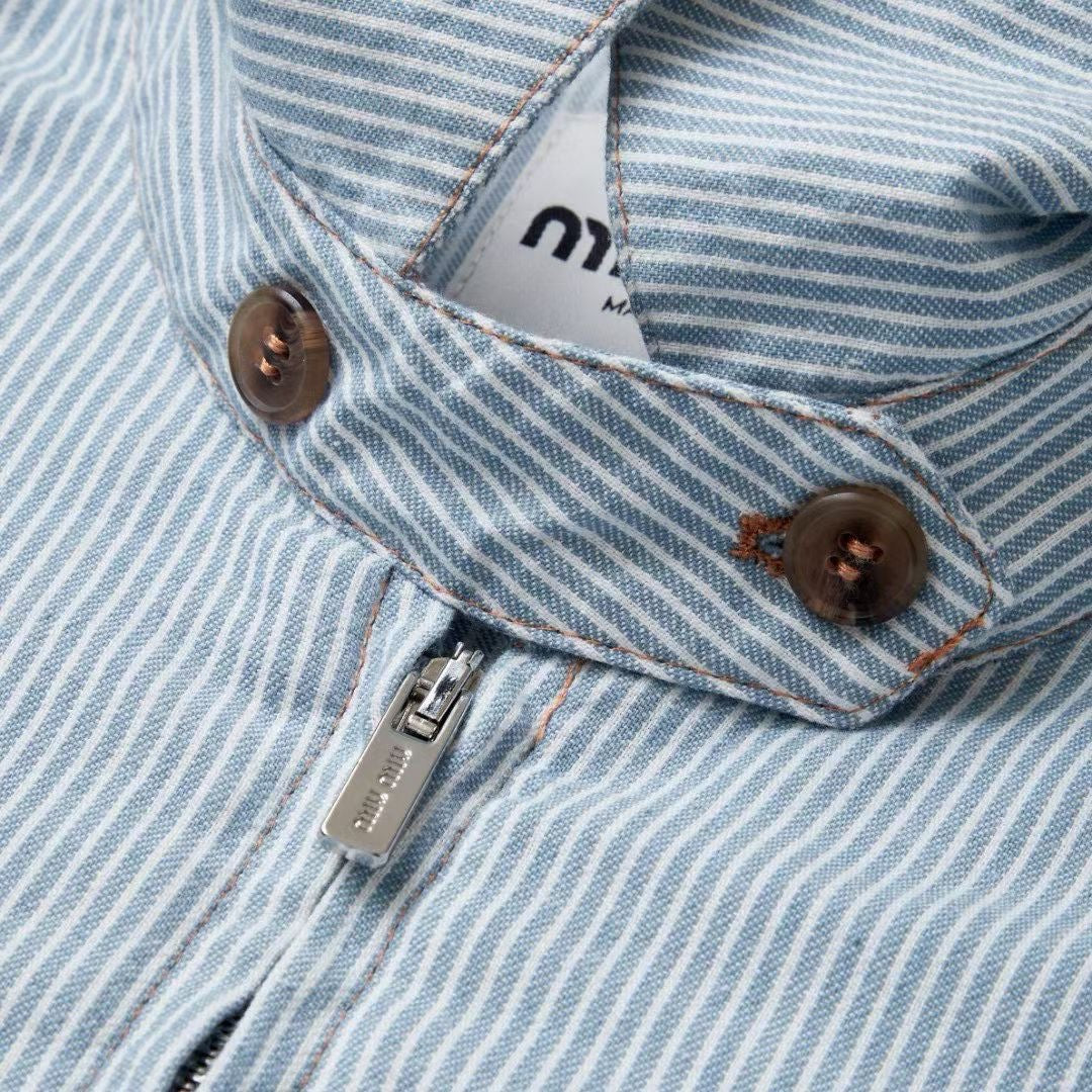 ג׳קט מיו מיו