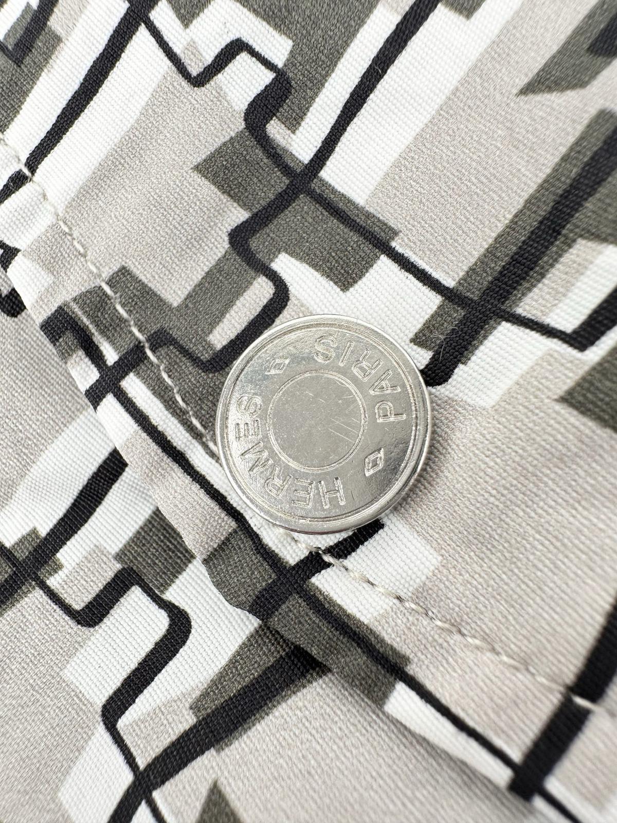 מכנסיים שורט הרמס