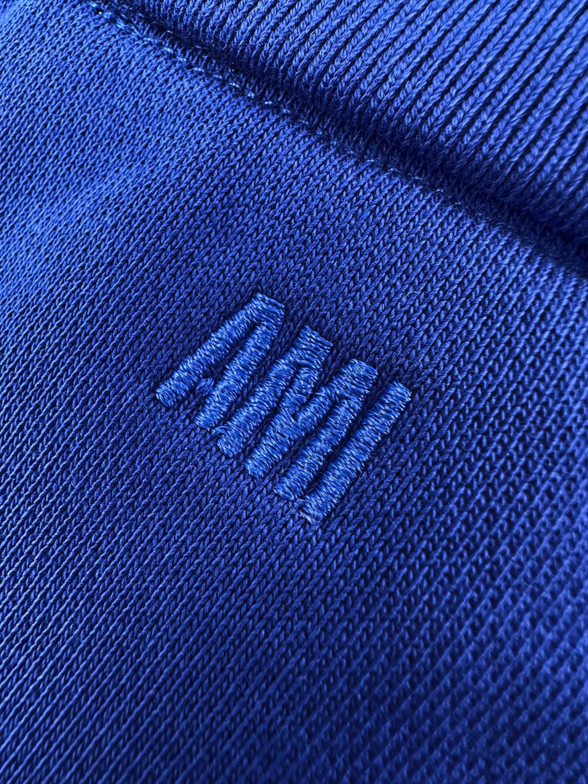 Ami סריג