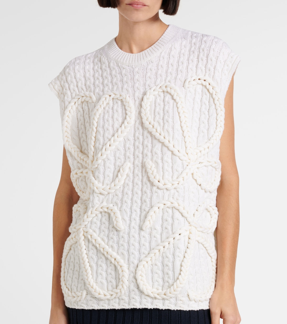 וסט סרוג Loewe