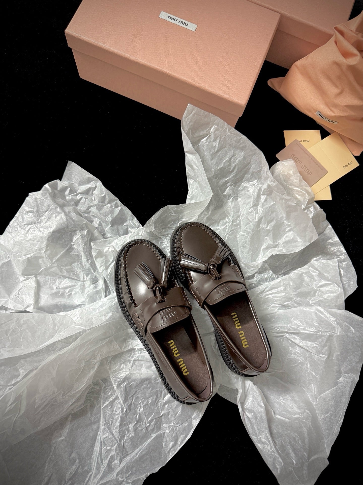 נעלי מיו מיו