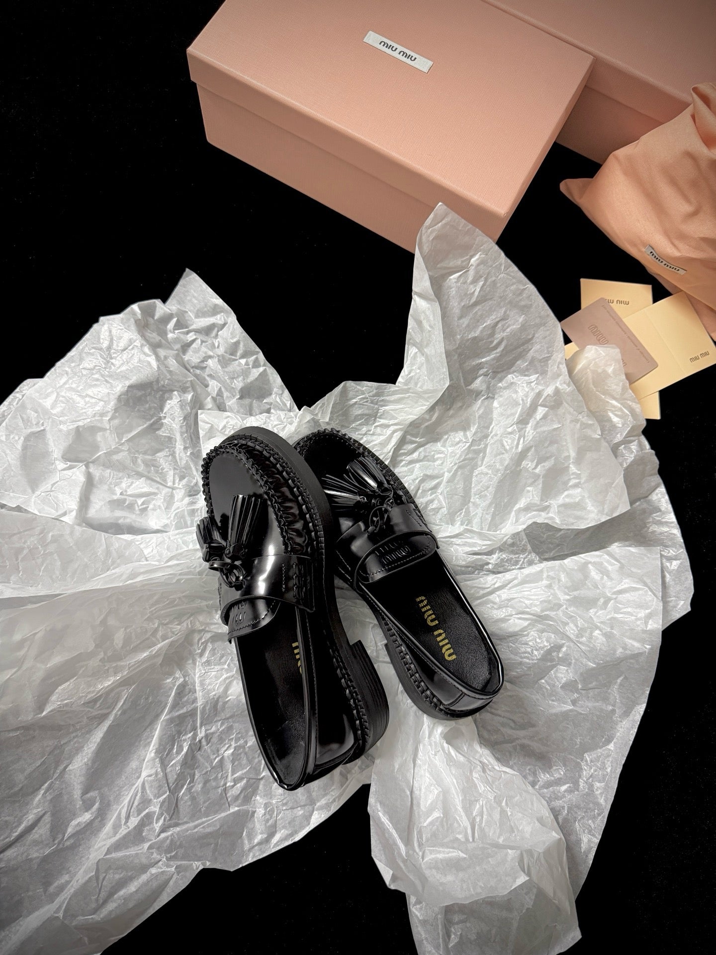 נעלי מיו מיו