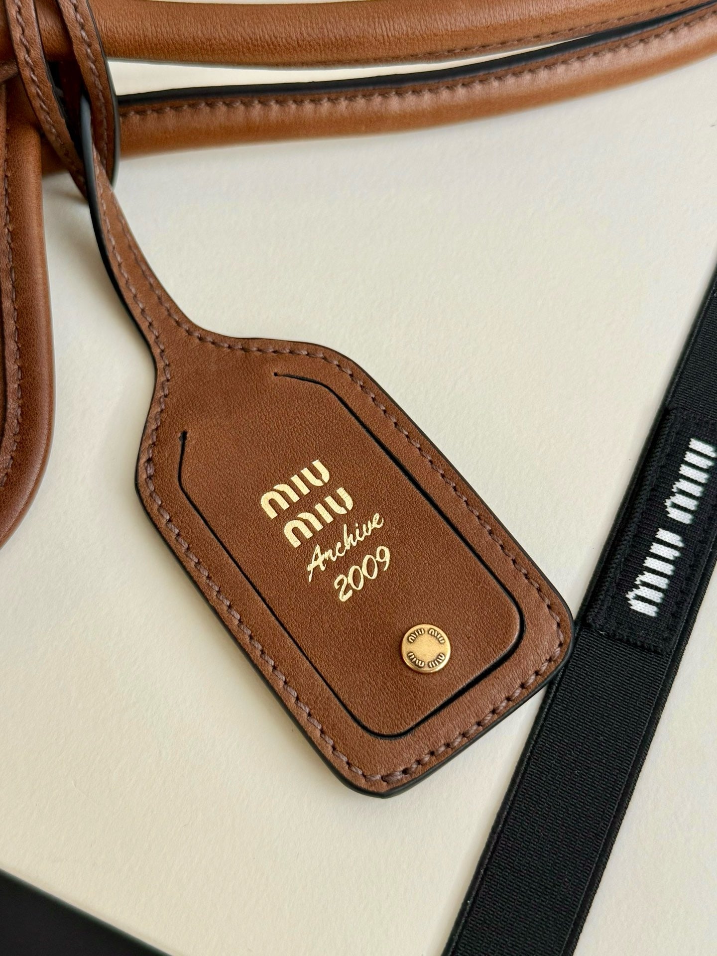 תיק Miu Miu