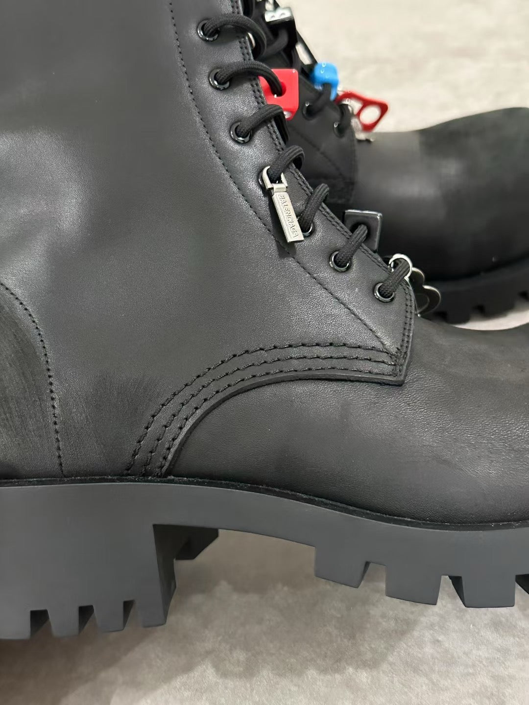 מגפי בלנסיאגה