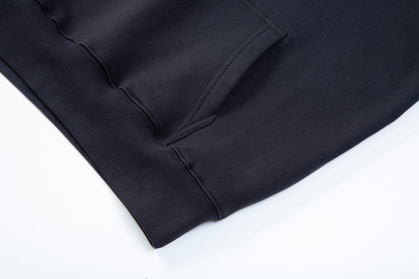 סווטשירט דיור