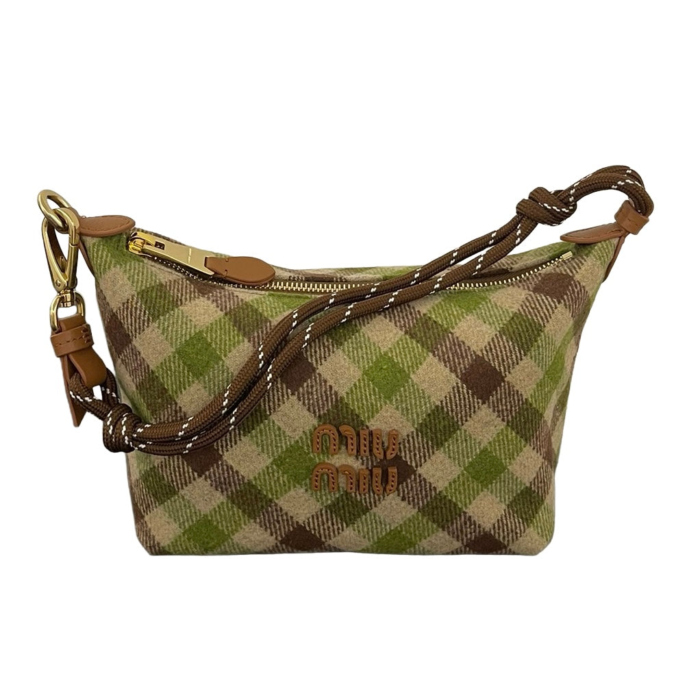 תיק מיו מיו