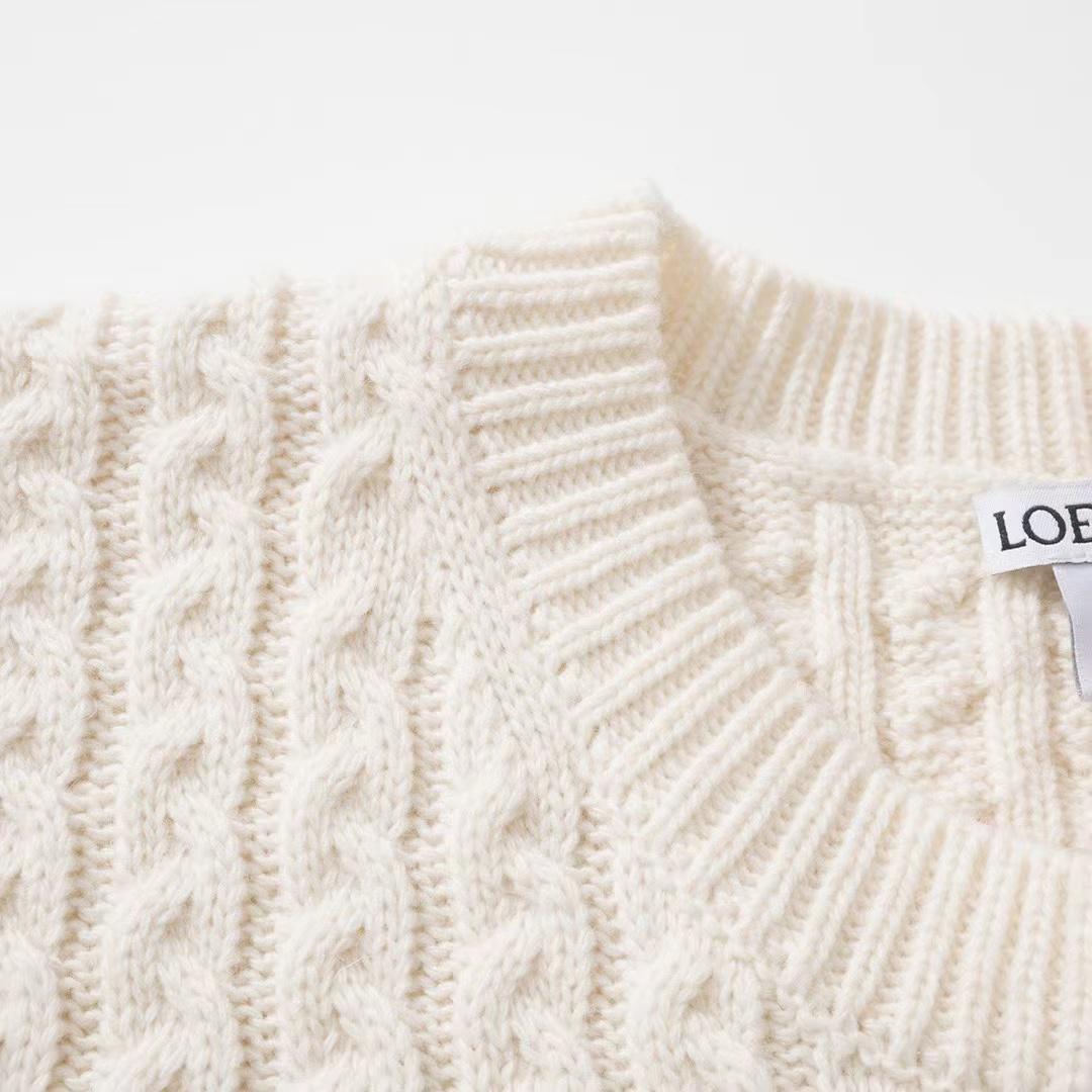 וסט סרוג Loewe