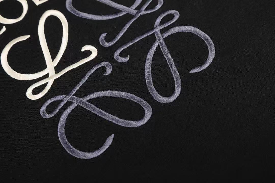 סווטשירט Loewe