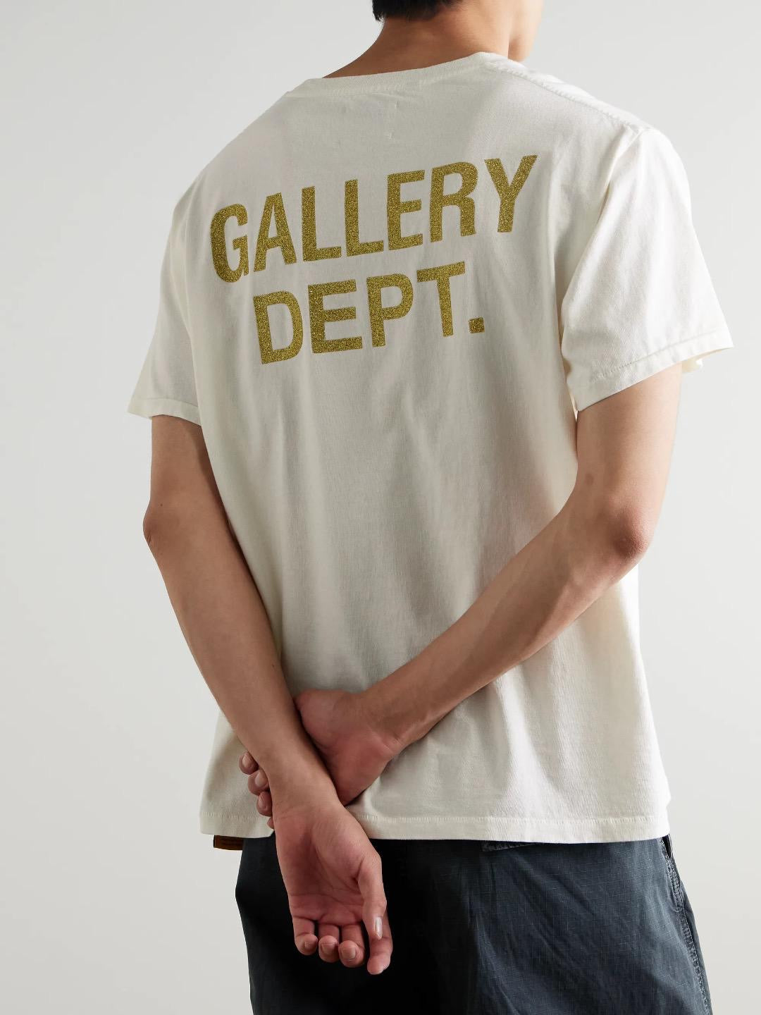 טישרט Gallery Dept