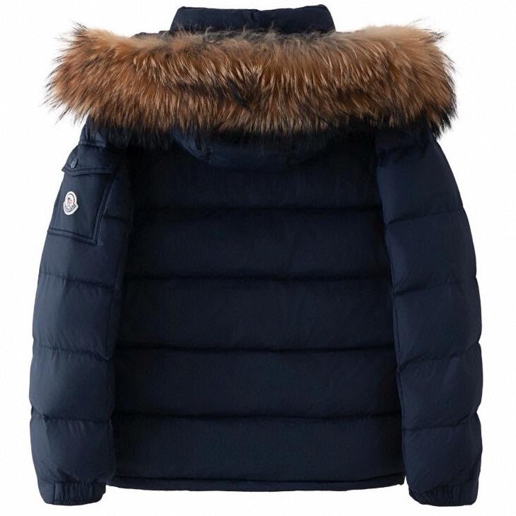 מעיל מונקלר