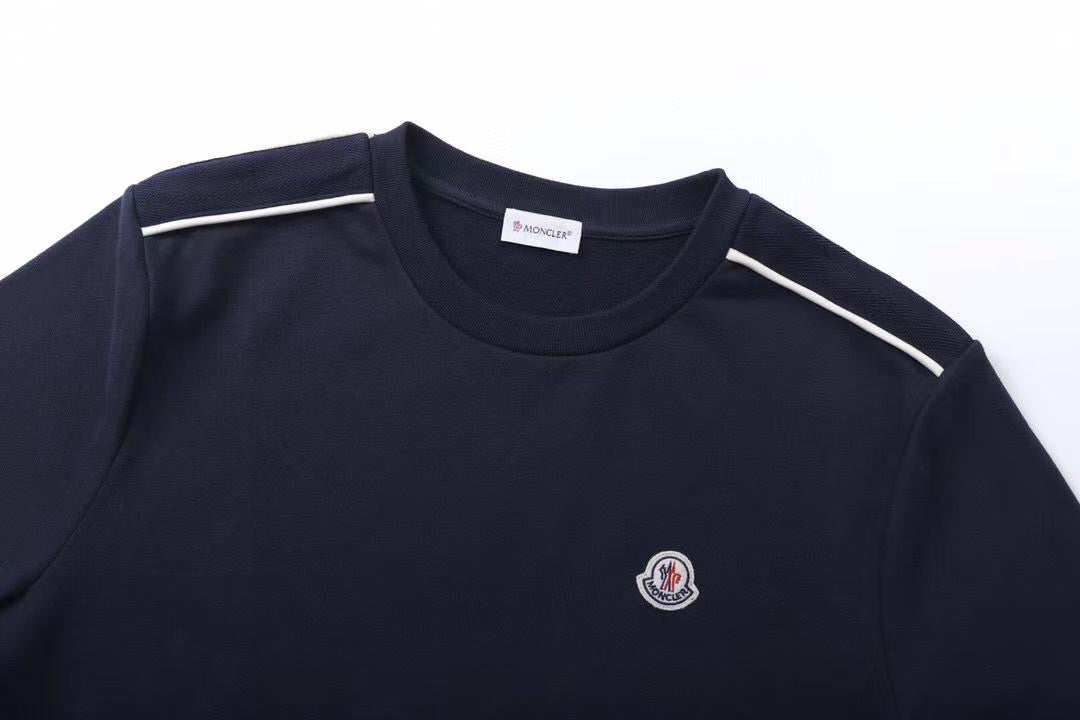 סווטשירט מונקלר