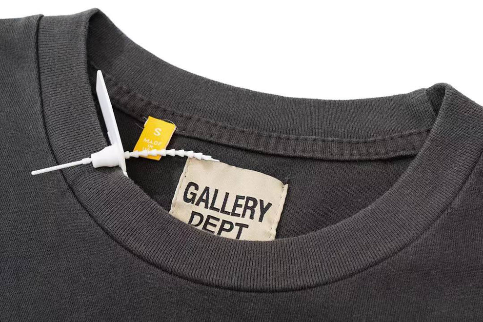 טישרט Gallery Dept