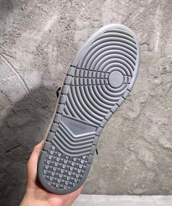 נעלי רפרזנט