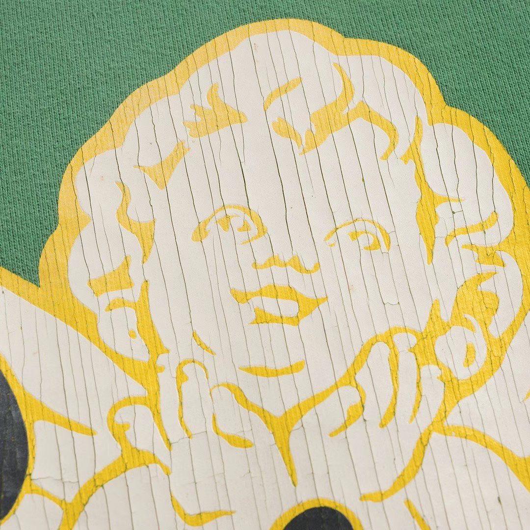 סווטשירט סיינט מיכאל