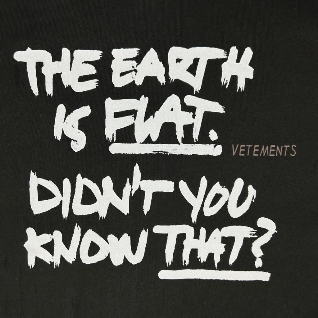 טישרט Vetements