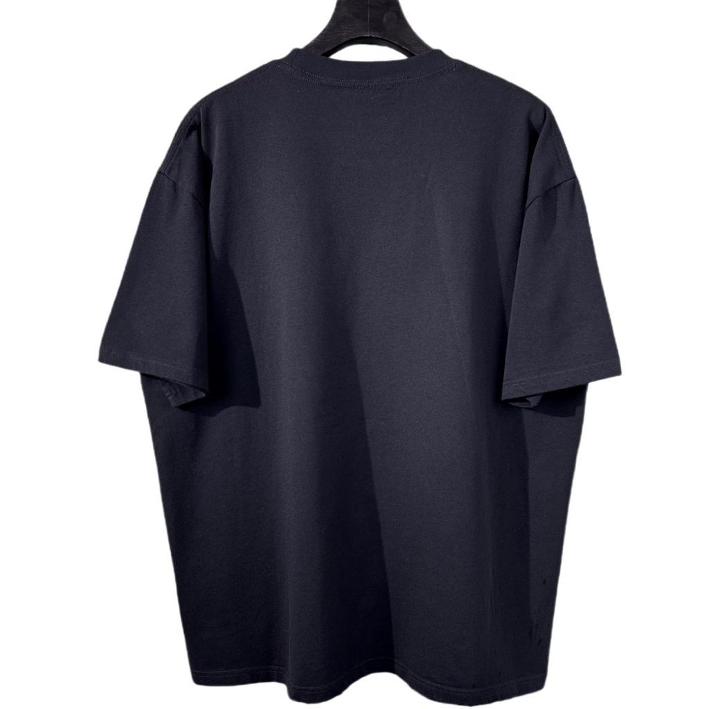 טישרט Vetements